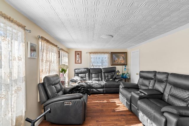 192 E Spring St, Avon, MA 02322