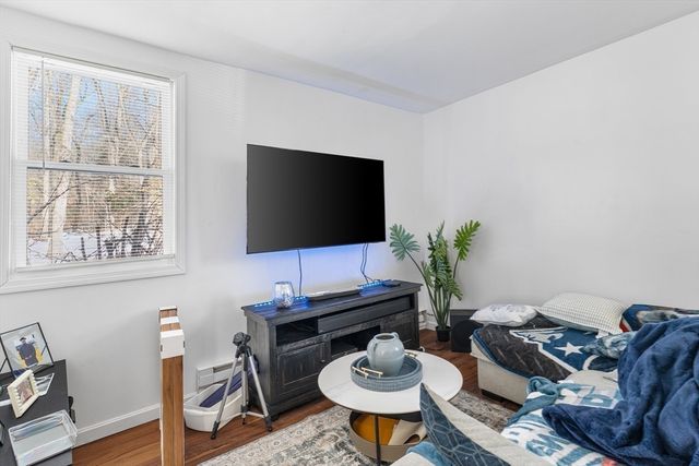 192 E Spring St, Avon, MA 02322