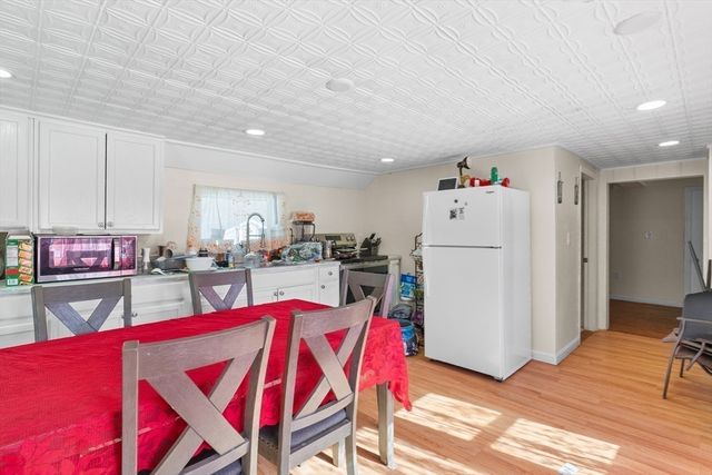 192 E Spring St, Avon, MA 02322