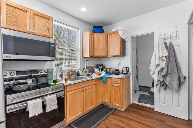 192 E Spring St, Avon, MA 02322