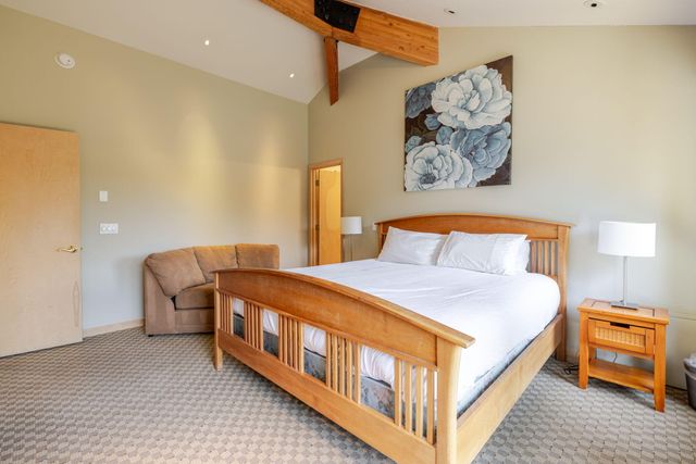 58010 Mulligan Lane, Sunriver, OR 97707