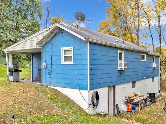 1004 Gringo Road, Hopewell Twp, PA 15001