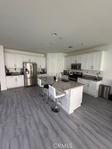 7664 Steamboat St, Riverside, CA 92507