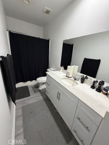 7664 Steamboat St, Riverside, CA 92507