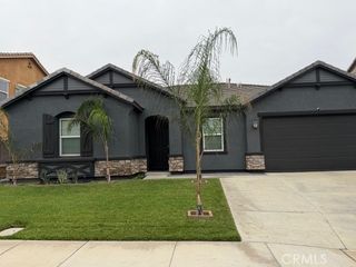 7664 Steamboat St, Riverside, CA 92507
