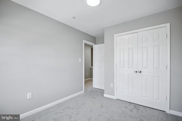 7135 LADD CIR, Frederick, MD 21703