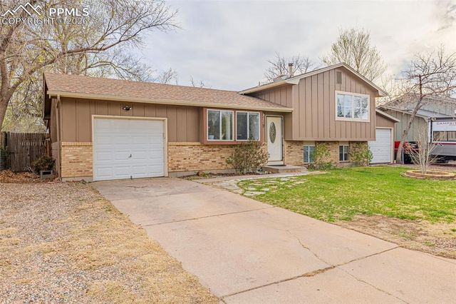 7317 Sullivan Circle, Colorado Springs, CO 80911