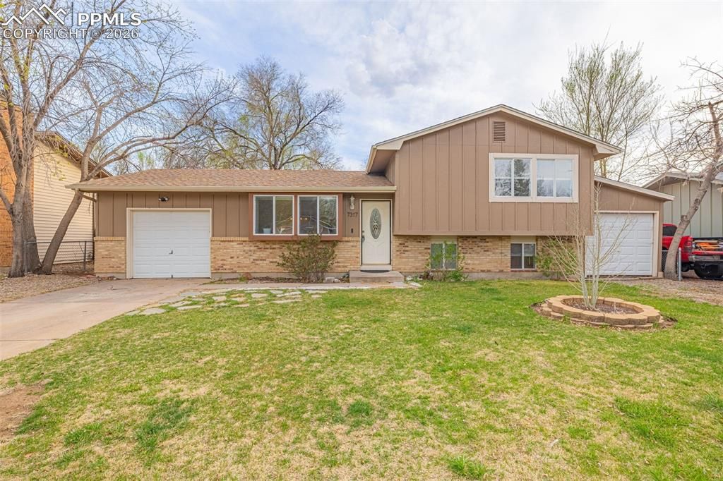 7317 Sullivan Circle, Colorado Springs, CO 80911