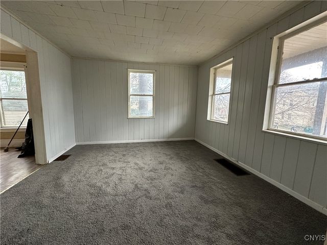 145 East 5th Street, Oswego, NY 13126