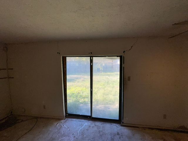 6415 Cinnamon Oaks Drive, Dallas, TX 75241