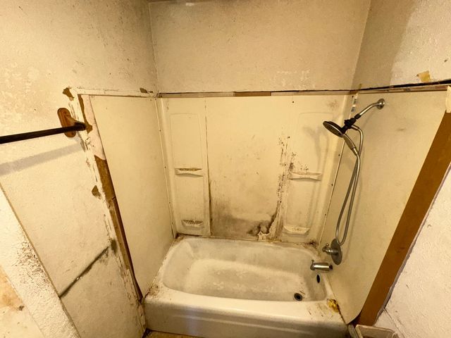 6415 Cinnamon Oaks Drive, Dallas, TX 75241