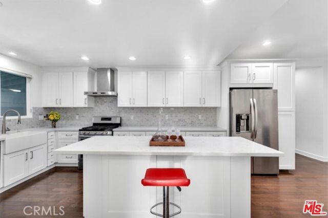 119 S Hobart Boulevard, Los Angeles, CA 90004