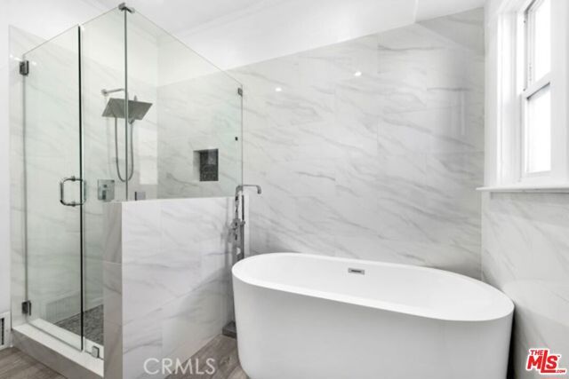 119 S Hobart Boulevard, Los Angeles, CA 90004