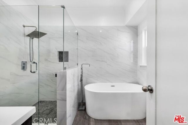 119 S Hobart Boulevard, Los Angeles, CA 90004