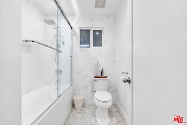 119 S Hobart Boulevard, Los Angeles, CA 90004