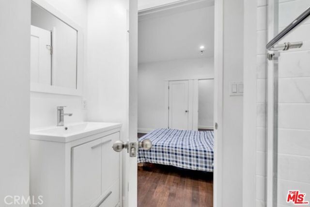 119 S Hobart Boulevard, Los Angeles, CA 90004