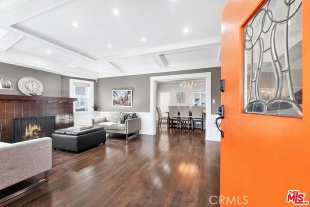 119 S Hobart Boulevard, Los Angeles, CA 90004