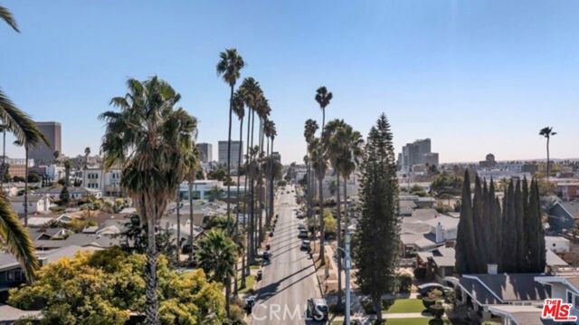 119 S Hobart Boulevard, Los Angeles, CA 90004