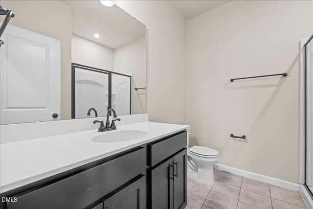 195 S Stonehaven Way, Clayton, NC 27527