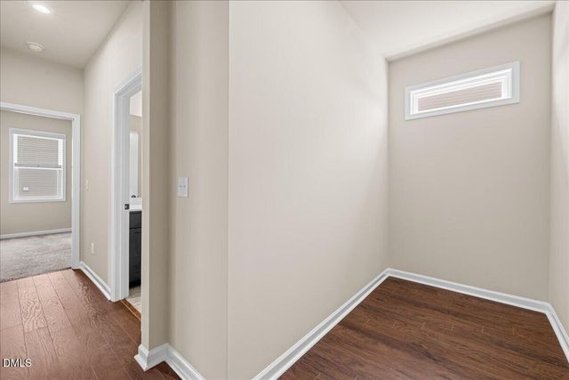 195 S Stonehaven Way, Clayton, NC 27527