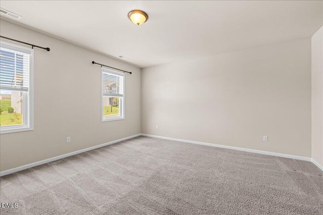 195 S Stonehaven Way, Clayton, NC 27527