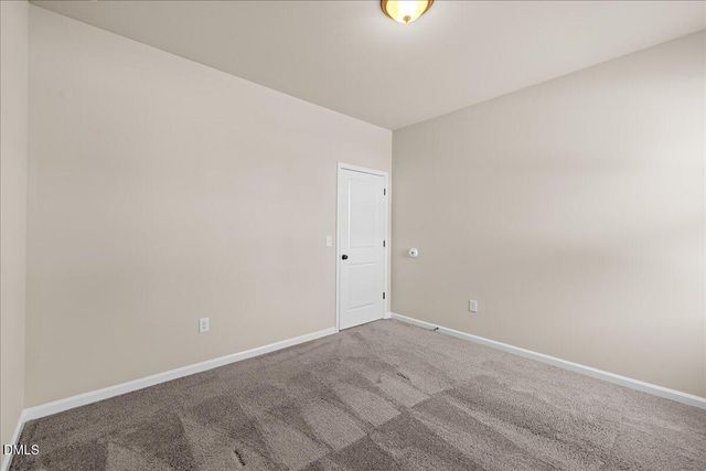 195 S Stonehaven Way, Clayton, NC 27527