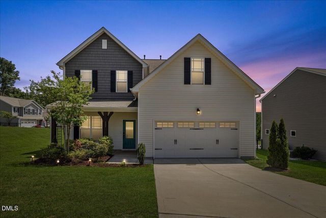 195 S Stonehaven Way, Clayton, NC 27527