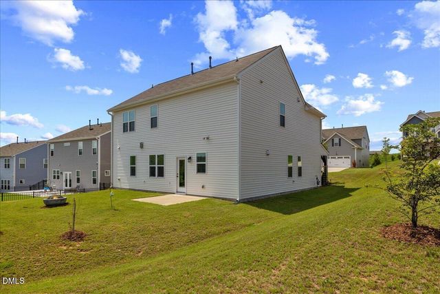 195 S Stonehaven Way, Clayton, NC 27527