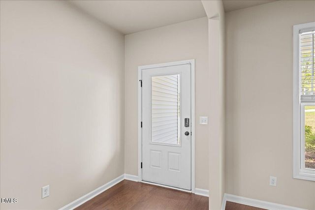 195 S Stonehaven Way, Clayton, NC 27527