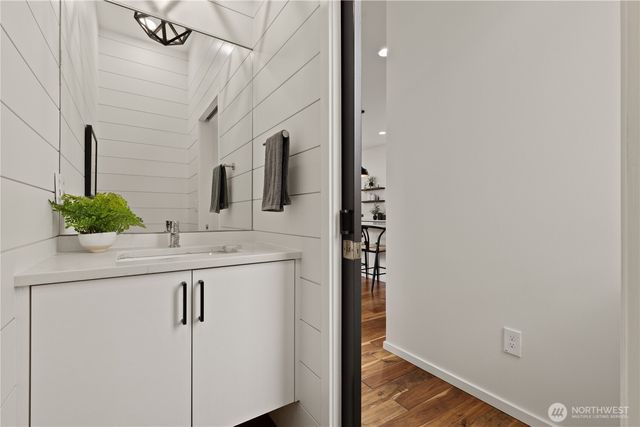 4532 51st Place SW, Seattle, WA 98116