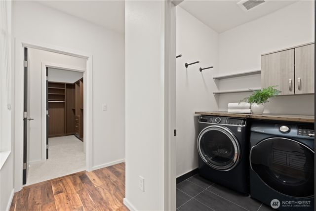 4532 51st Place SW, Seattle, WA 98116