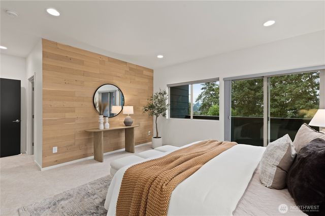 4532 51st Place SW, Seattle, WA 98116