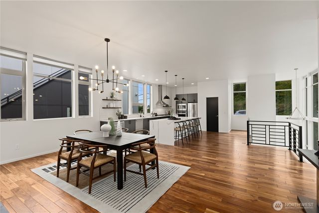 4532 51st Place SW, Seattle, WA 98116