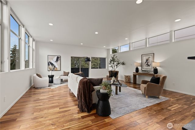 4532 51st Place SW, Seattle, WA 98116