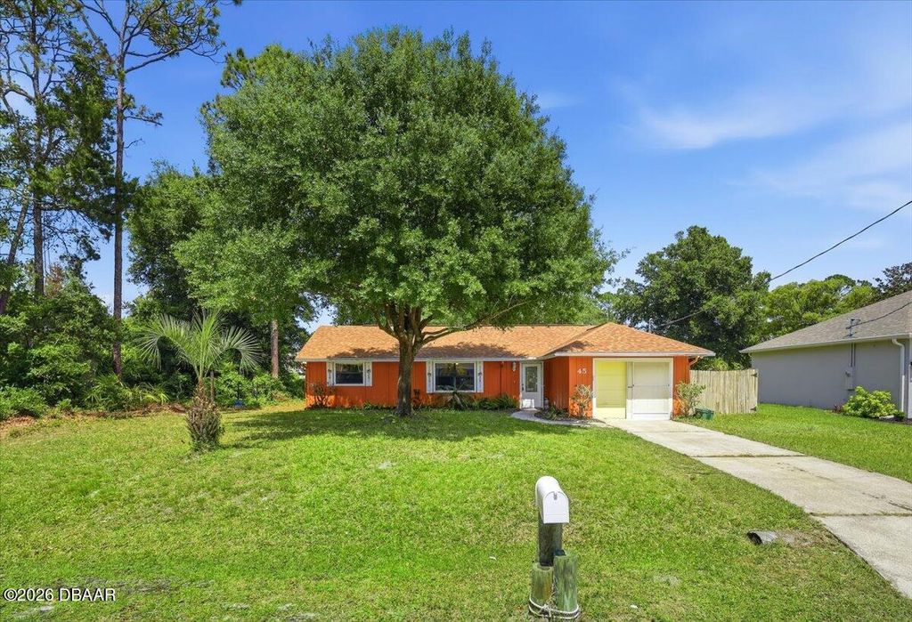 45 Foxhall Lane, Palm Coast, FL 32137