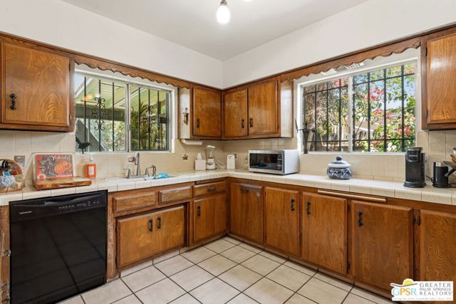 1339 E Camino Amapola, Palm Springs, CA 92264