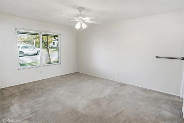 19427 Oak Crossing, Newhall, CA 91321