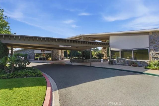 19427 Oak Crossing, Newhall, CA 91321