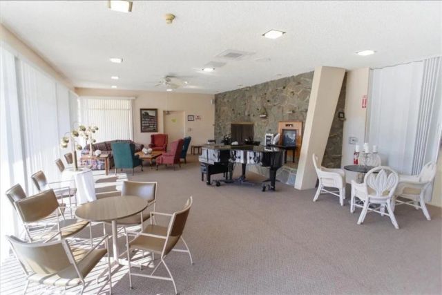 19427 Oak Crossing, Newhall, CA 91321