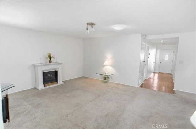 19427 Oak Crossing, Newhall, CA 91321