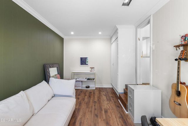 7039 Sylvia Avenue, Reseda, CA 91335