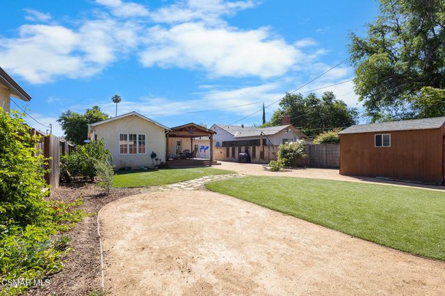 7039 Sylvia Avenue, Reseda, CA 91335