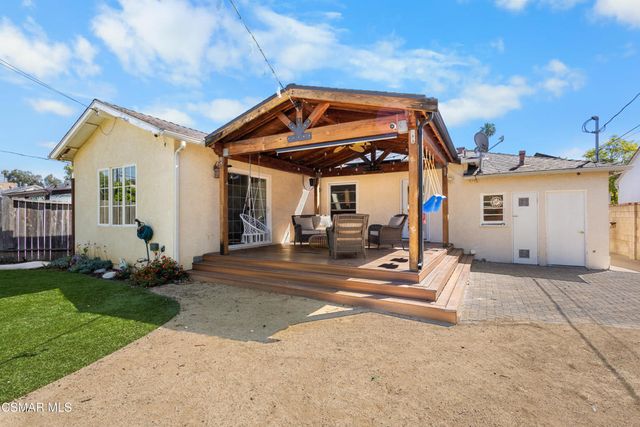 7039 Sylvia Avenue, Reseda, CA 91335