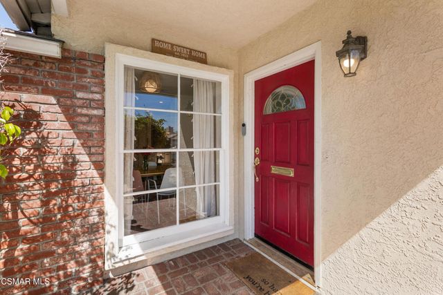 7039 Sylvia Avenue, Reseda, CA 91335