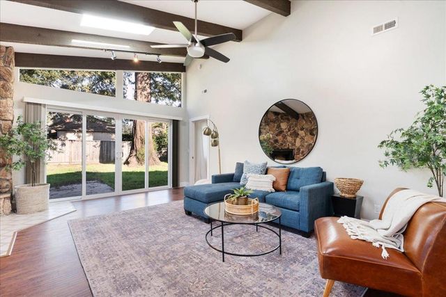 121 Chilverton Street, Santa Cruz, CA 95062