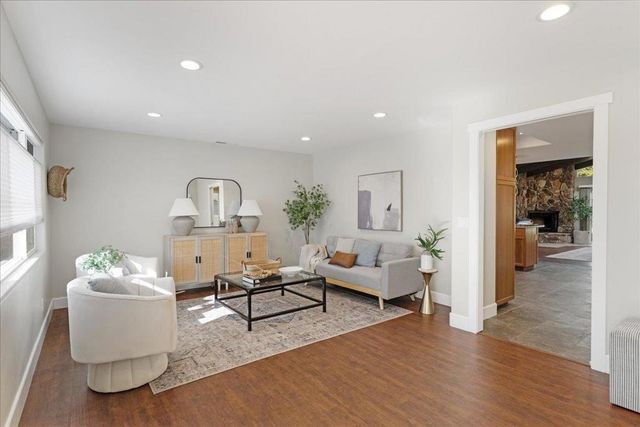 121 Chilverton Street, Santa Cruz, CA 95062