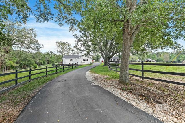 19402 Steadham Lane, Robertsdale, AL 36567