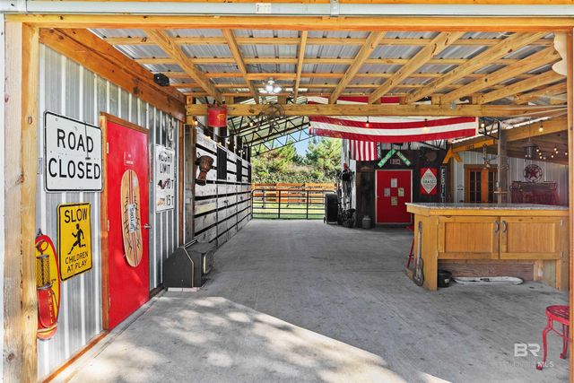 19402 Steadham Lane, Robertsdale, AL 36567