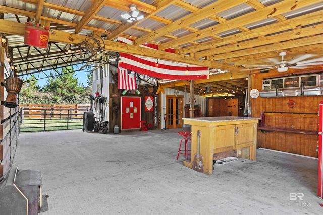 19402 Steadham Lane, Robertsdale, AL 36567