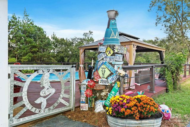 19402 Steadham Lane, Robertsdale, AL 36567